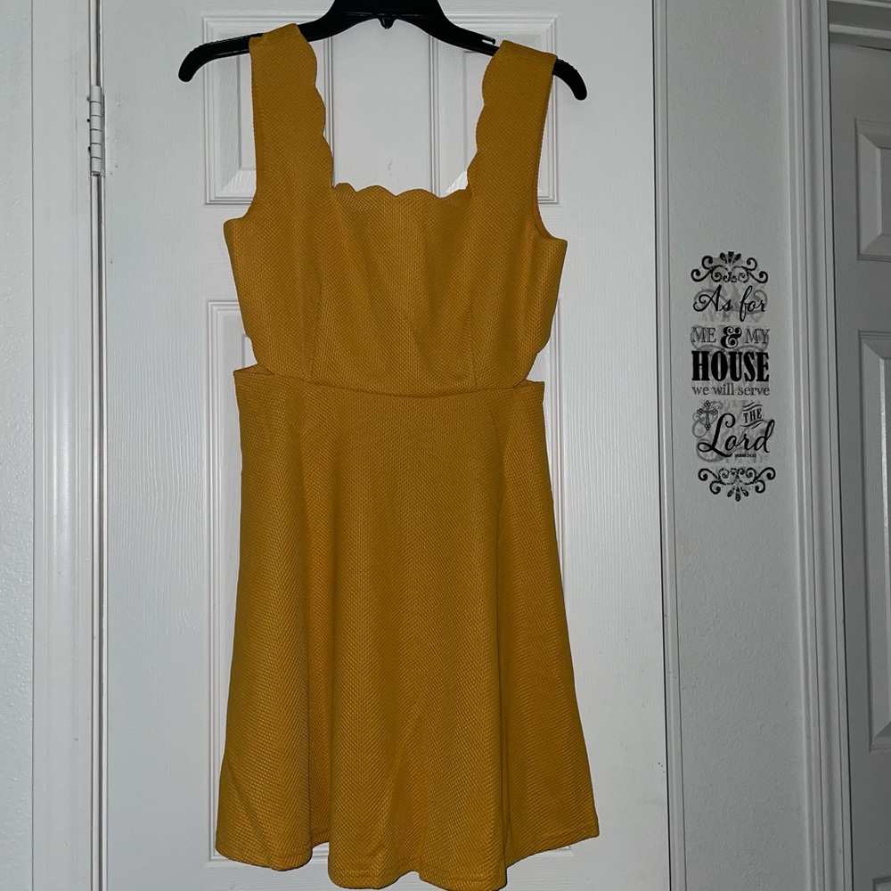 Jun & Ivy Dress